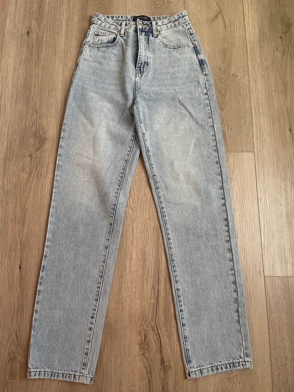 White Fox Boutique High-Rise Light Wash Jeans
